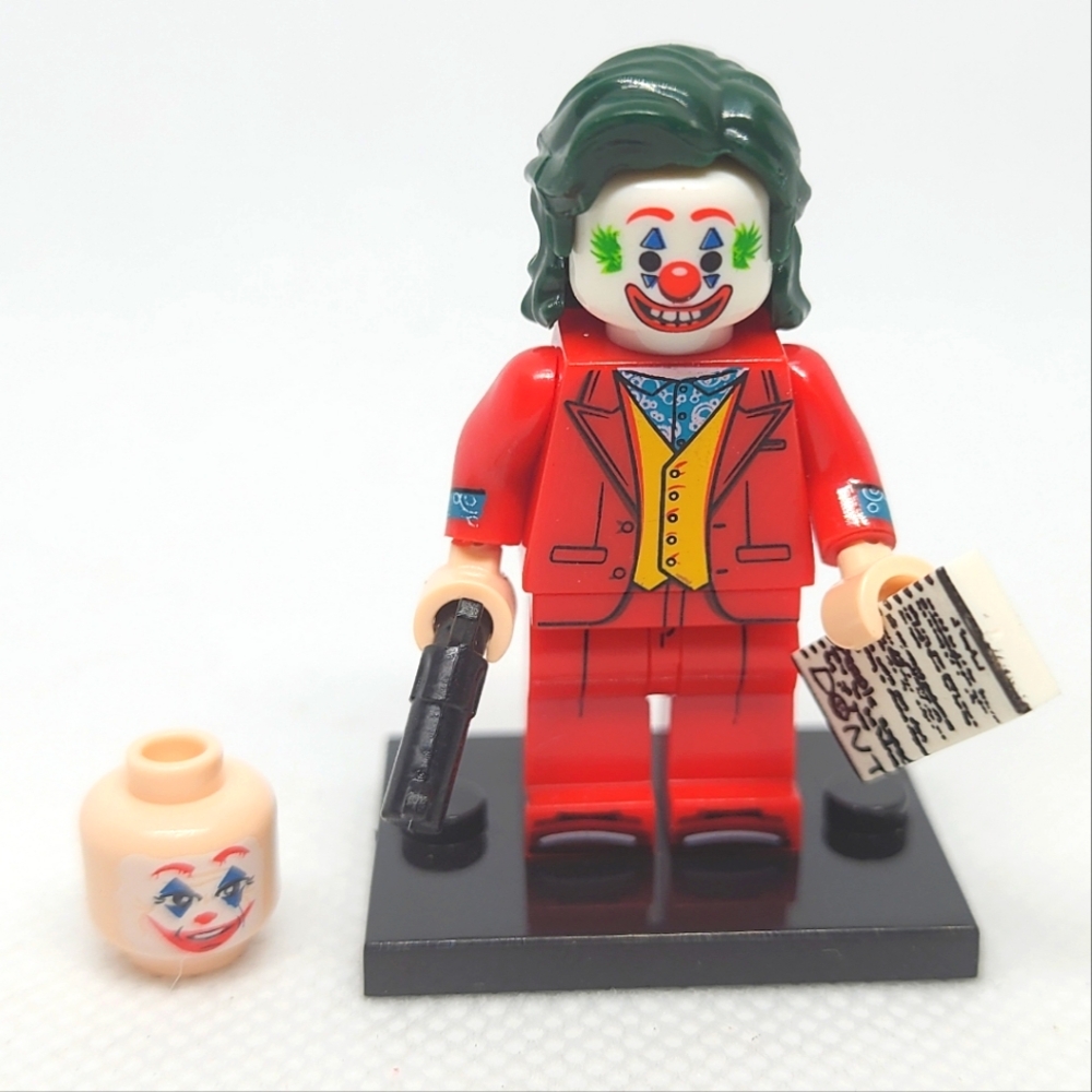 Batman The Joker high detail custom lego compatible DC aditional head included